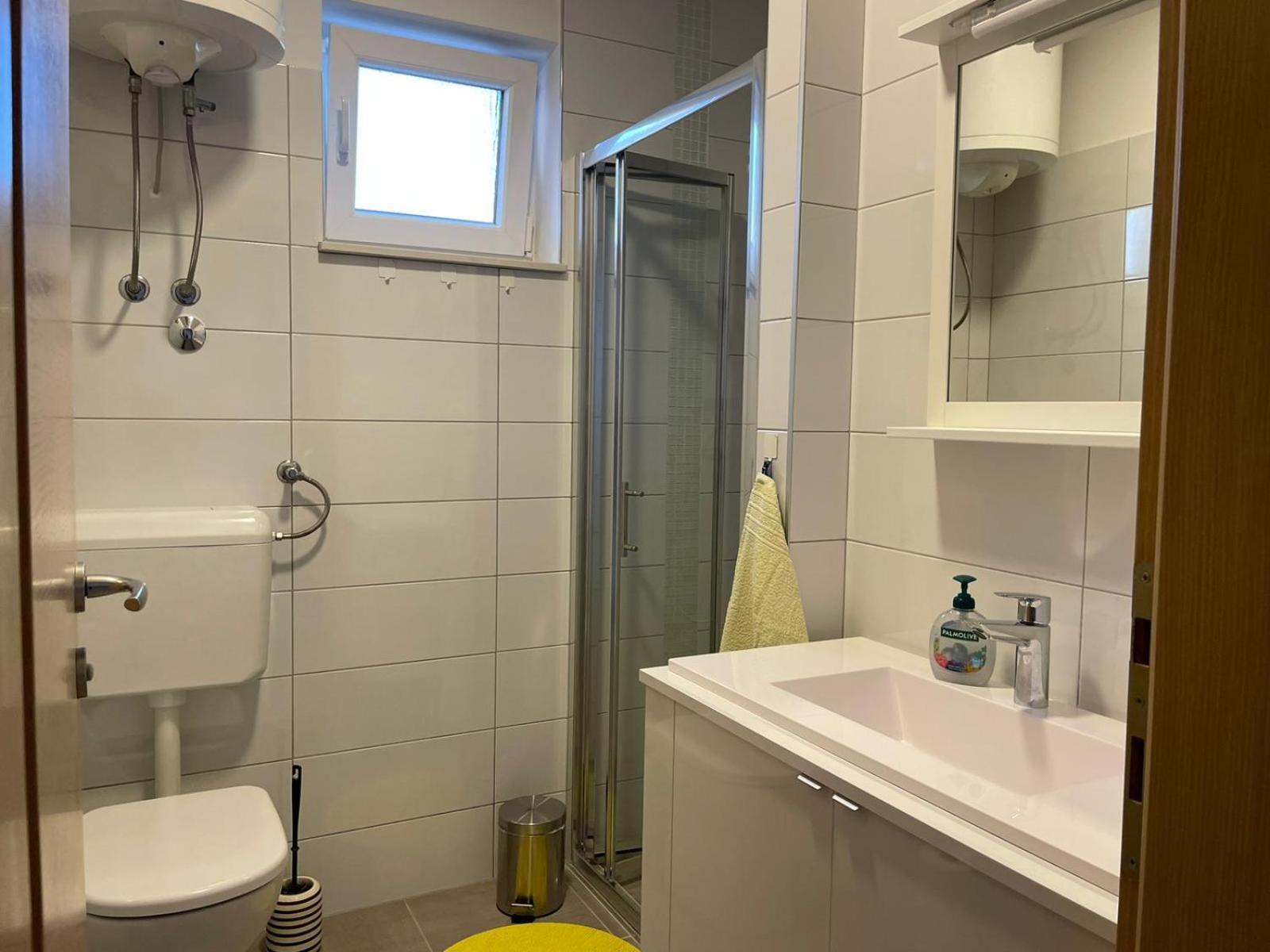 Family Apartment B&B Biograd Na Moru Exterior foto